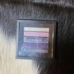 MAC Plum Veluxe Pearlfusion Shadow